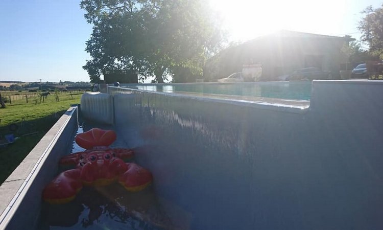 Construction sur mesure de piscine hors sol - Chassieu ETS - DANEL Christian